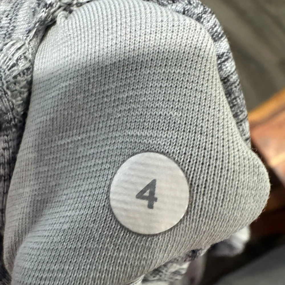 Lululemon Athletica Gray Leggings with Performance Fabric